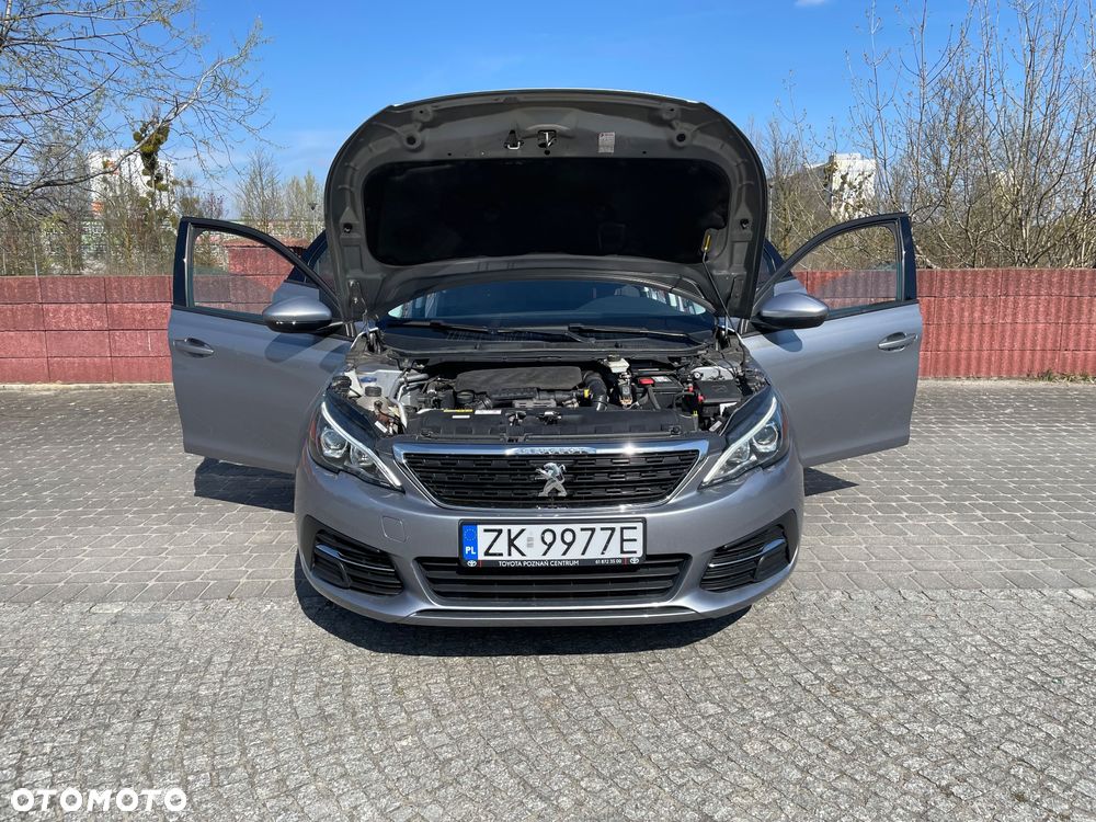 Peugeot 308 1.2 PureTech GPF Allure S&S - 12