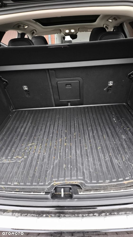 Volvo XC 60 B5 B AWD Ultimate Dark - 8