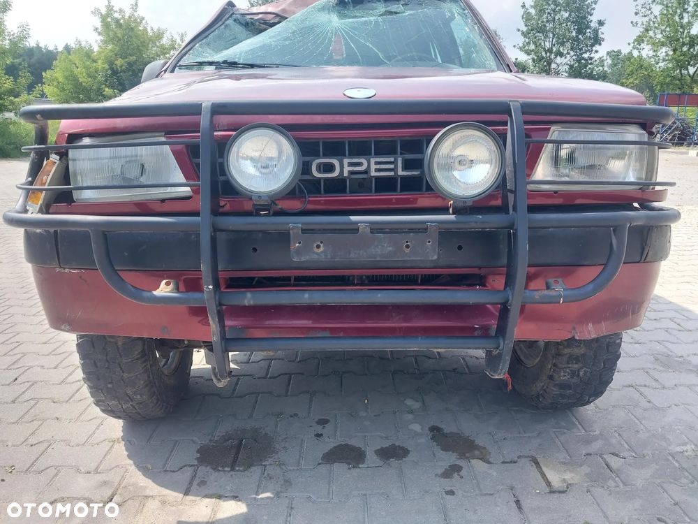Opel Frontera A Long 4x4 terenówka silnik 2.2 Benzyna X22XE X22SE skrzynia biegów most reduktor napęd rama poroże kangur bumper przód wał wachacz bak zbiornik osłona koła felgi szyba wydech hak holowniczy lampa zamek koło zapasowe klapa tył tylna szyba uchylna NA CZĘŚCI WSZYSTKIE CZĘŚCI - 1