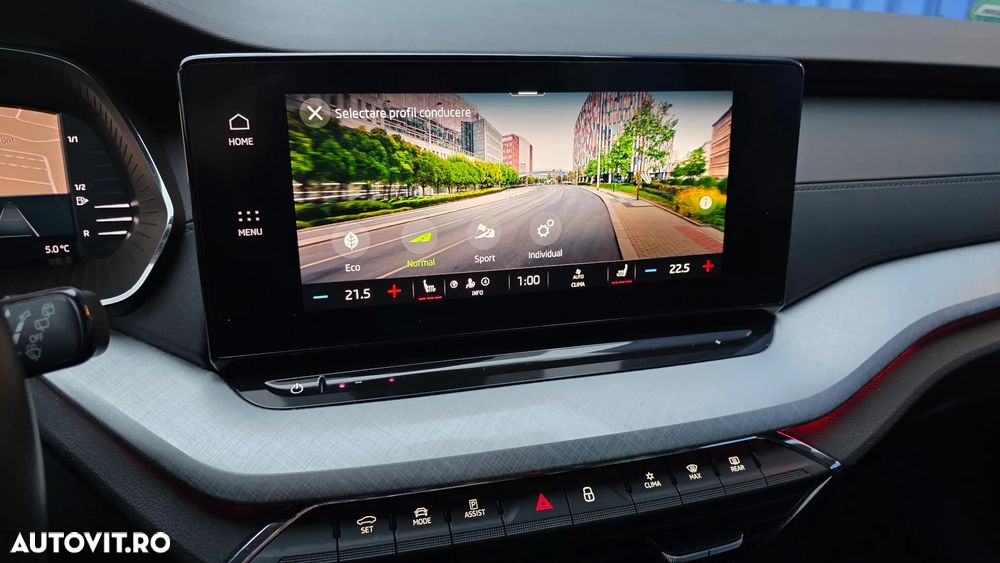 Skoda Octavia Combi 2.0 TDI DSG Tour - 27