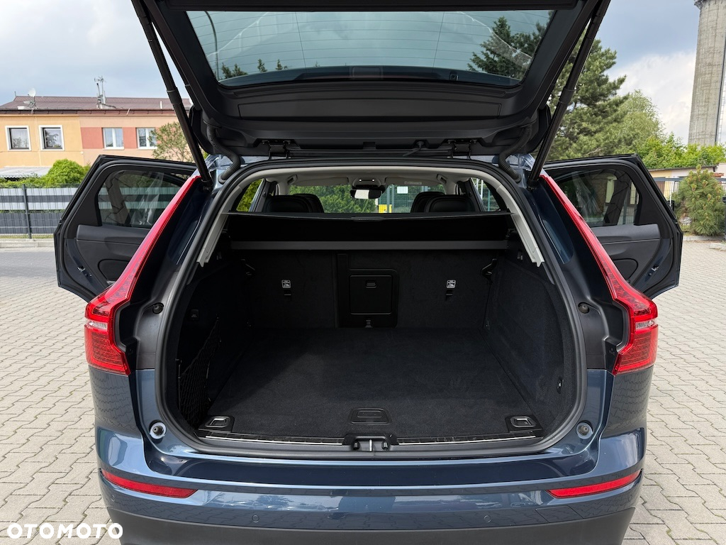 Volvo XC 60 D4 Geartronic Momentum Pro - 33