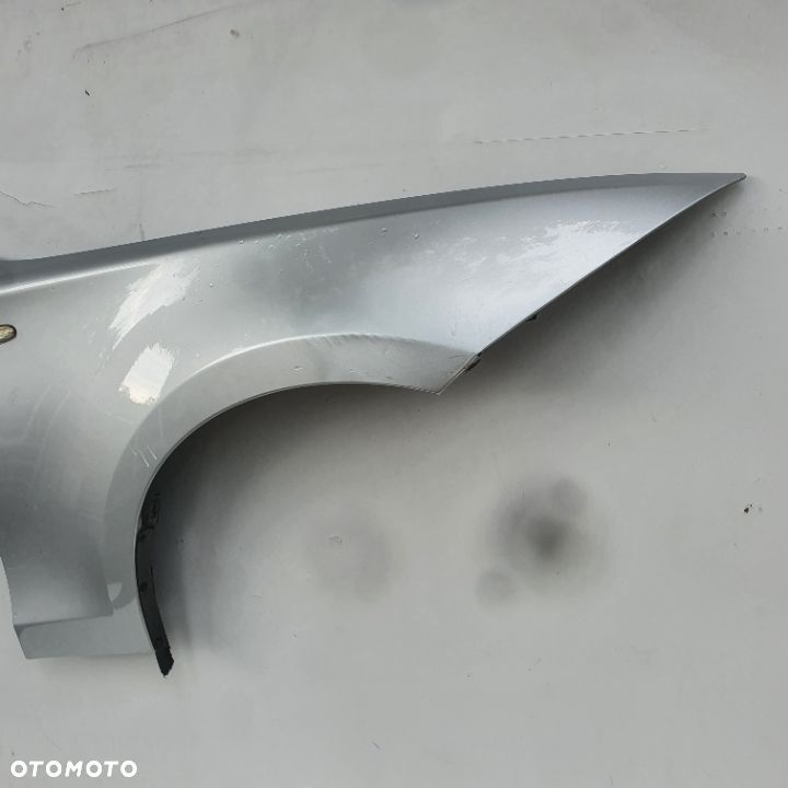 BLOTNIK PRAWY BMW E87 TITANSILBER - 3