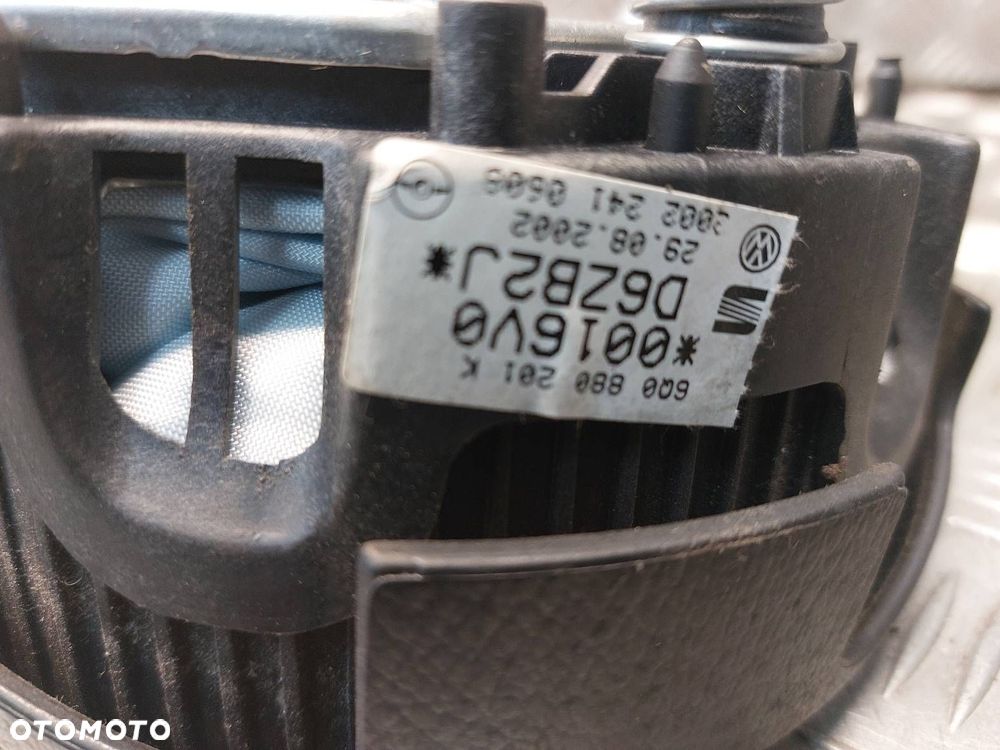KIEROWNICA + PODUSZKA POLO IV 1.9 SDI 6Q0880201K - 2