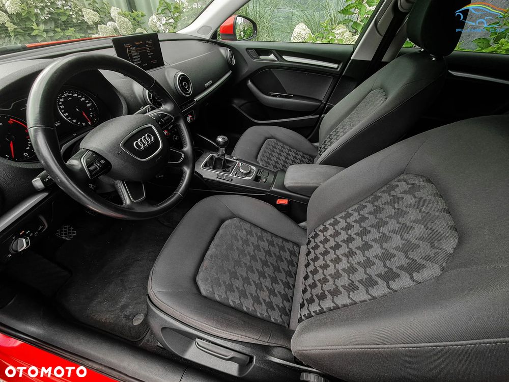 Audi A3 Sportback 2.0 TDI (clean diesel) quattro Attraction - 16