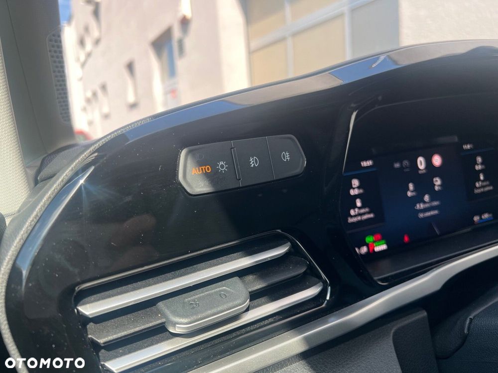 Ford transit-connect Transit Connect Trend Van 1.5 PHEV 150 KM - 14