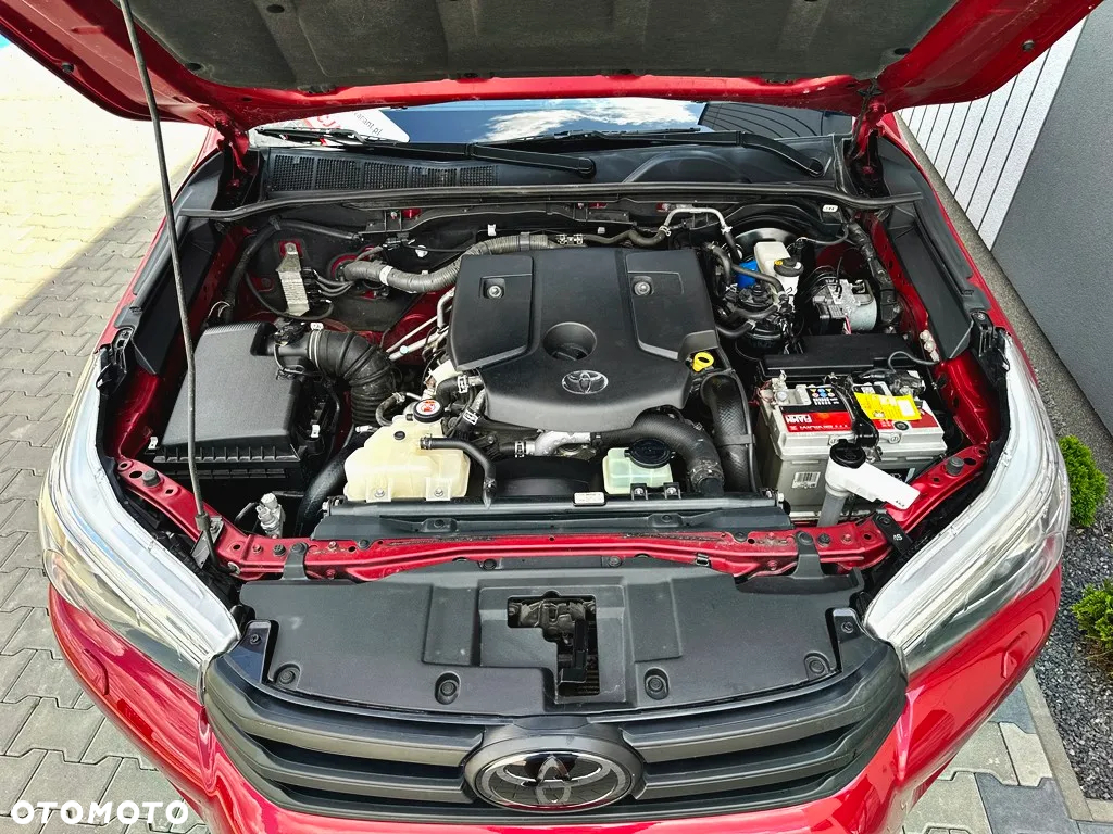 Toyota Hilux 2.4 D-4D Double Cab Dakar 4x4 - 33