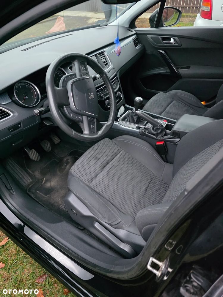 Peugeot 508 HDi FAP 140 Active - 10