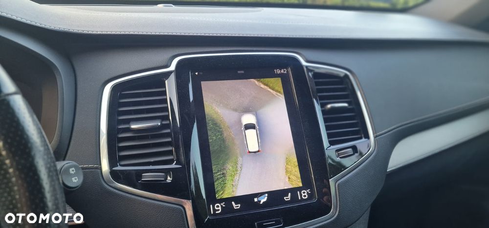 Volvo XC 90 B5 D AWD R-Design 7os - 12