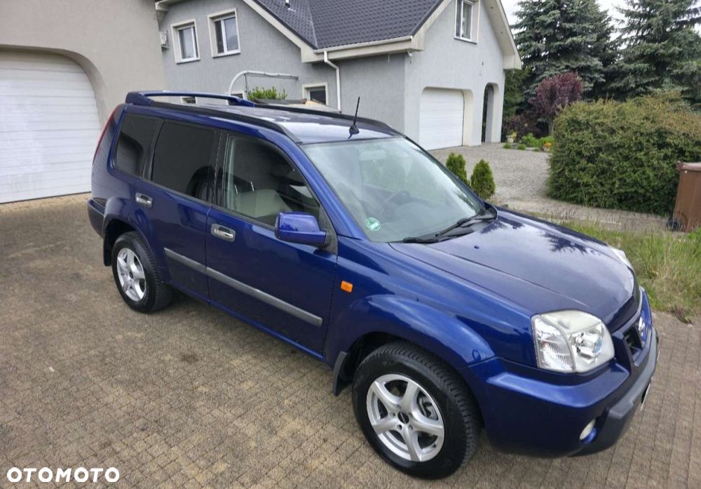 Nissan X-Trail - 25