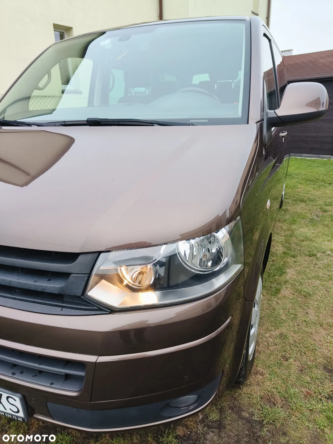 Volkswagen Caravelle - 5