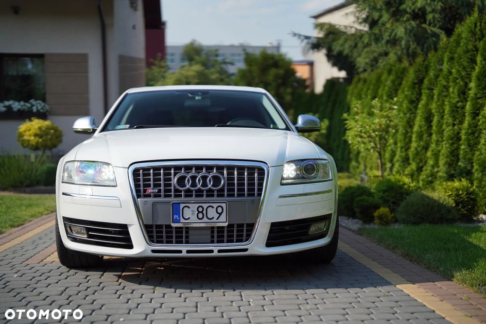 Audi S8 5.2 FSI Quattro - 13