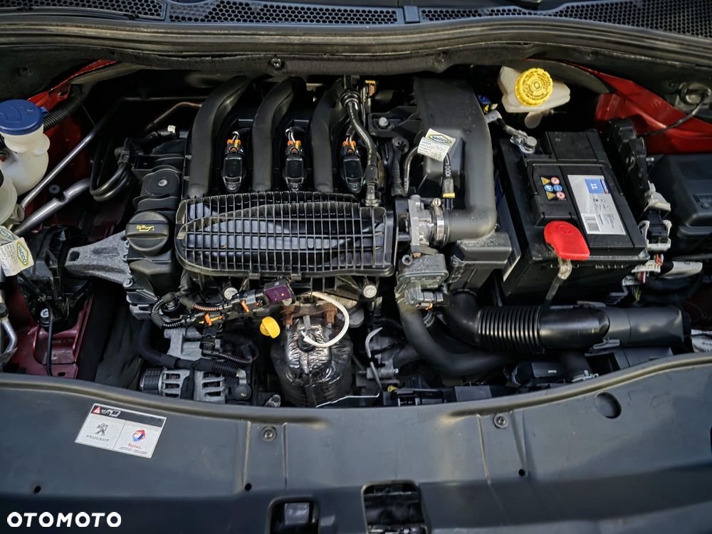 Peugeot 2008 PureTech 82 Allure - 23