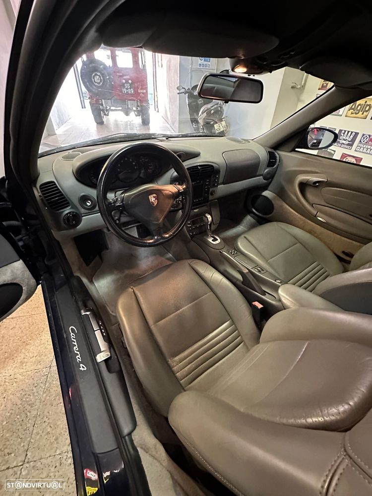 Porsche 911 (996) - 19