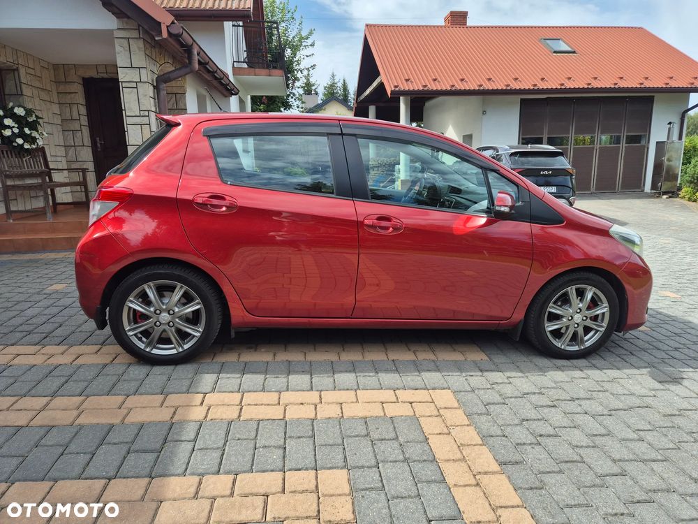 Toyota Yaris 1.33 Sol - 5