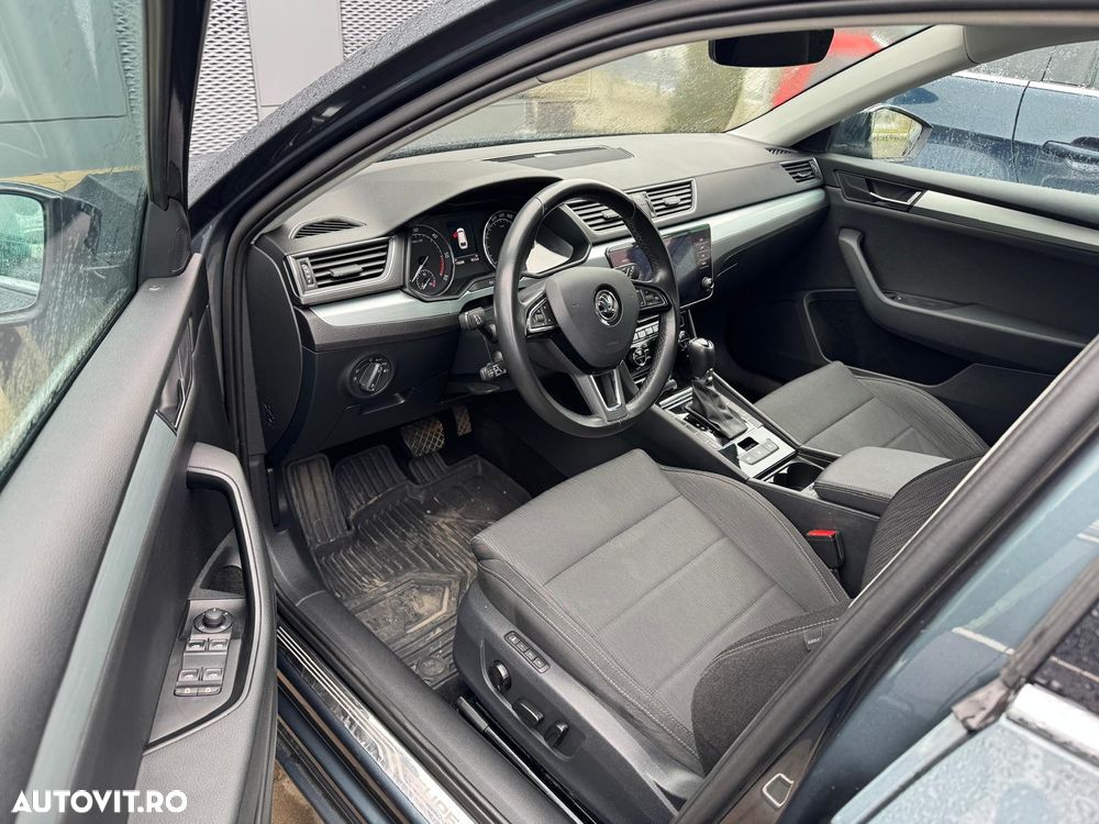 Skoda Superb 1.6 TDI DSG Ambition - 3