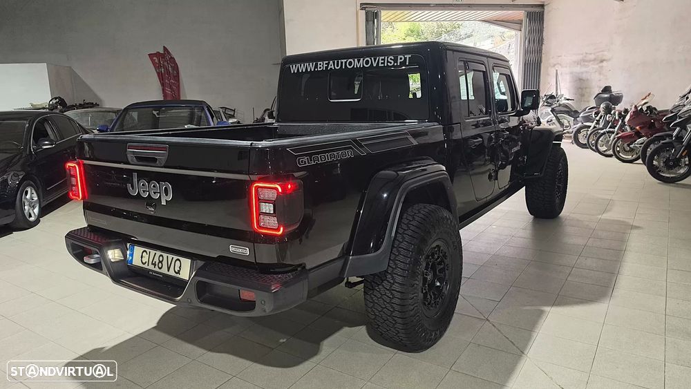 Jeep Gladiator 3.0V6 MultiJet AWD Auto Overland — fotografia 5
