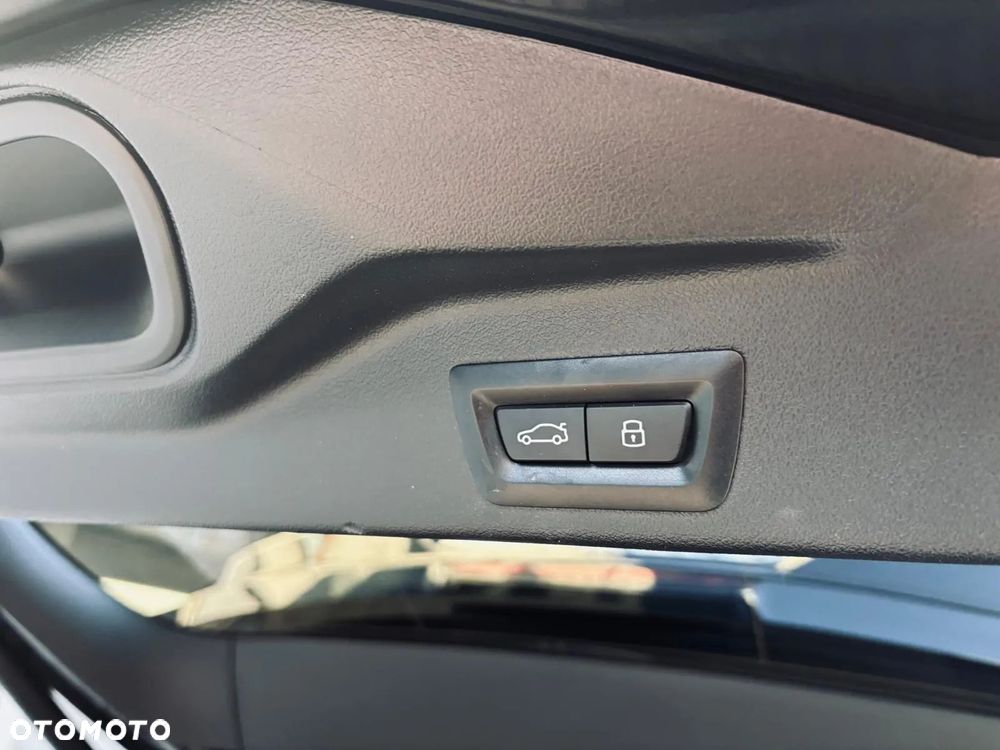 BMW X5 xDrive40i - 23