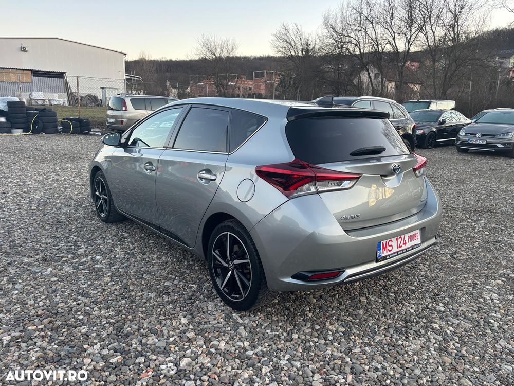 Toyota Auris 1.8 VVT-i Automatik Comfort - 2