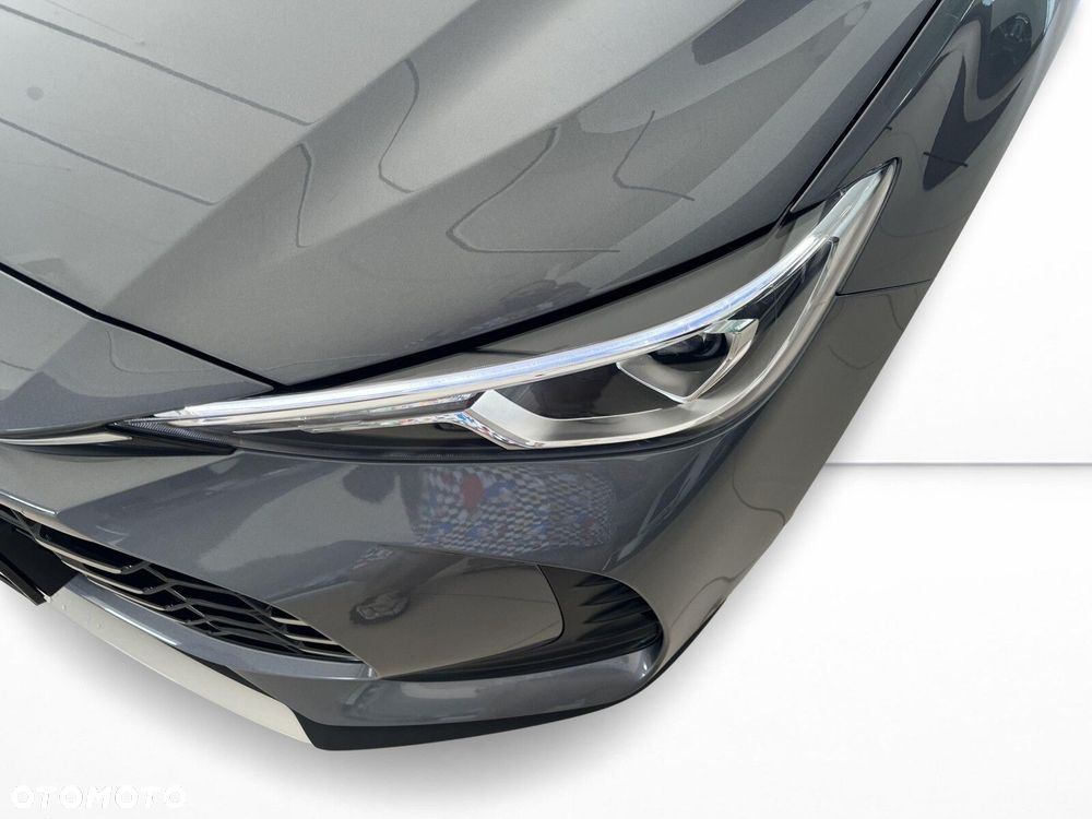 MG ZS Hybrid+ - 26
