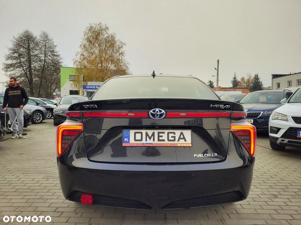Toyota Mirai Standard - 6