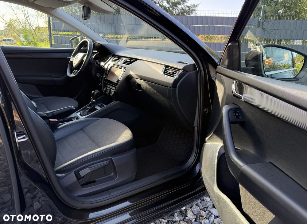 Skoda Octavia 2.0 TDI DSG Premium Edition - 30