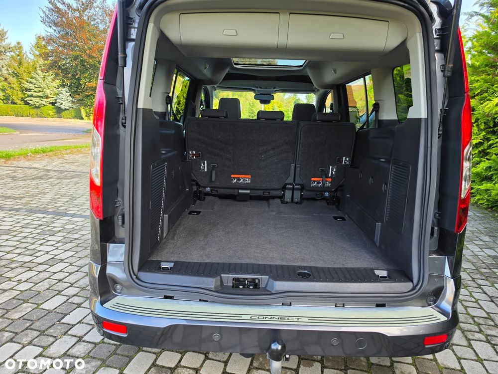Ford Tourneo Connect 1.5 TDCi Start-Stop Titanium - 20