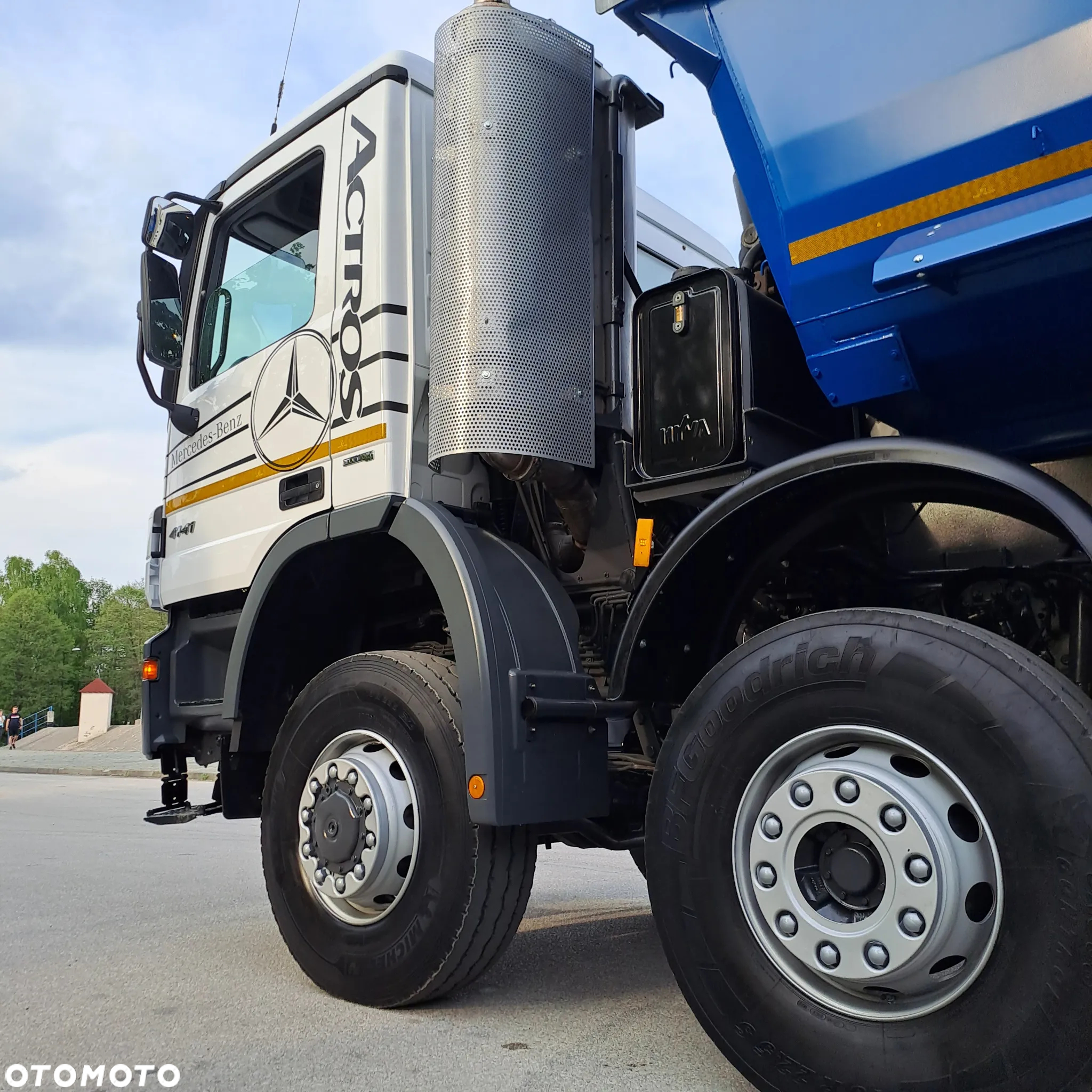 Mercedes-Benz ACTROS 4141 WYWROTKA / 8X6 / SCHMITZ / MANUAL / EURO 5 / MULDA / NIE 8X8 - 14
