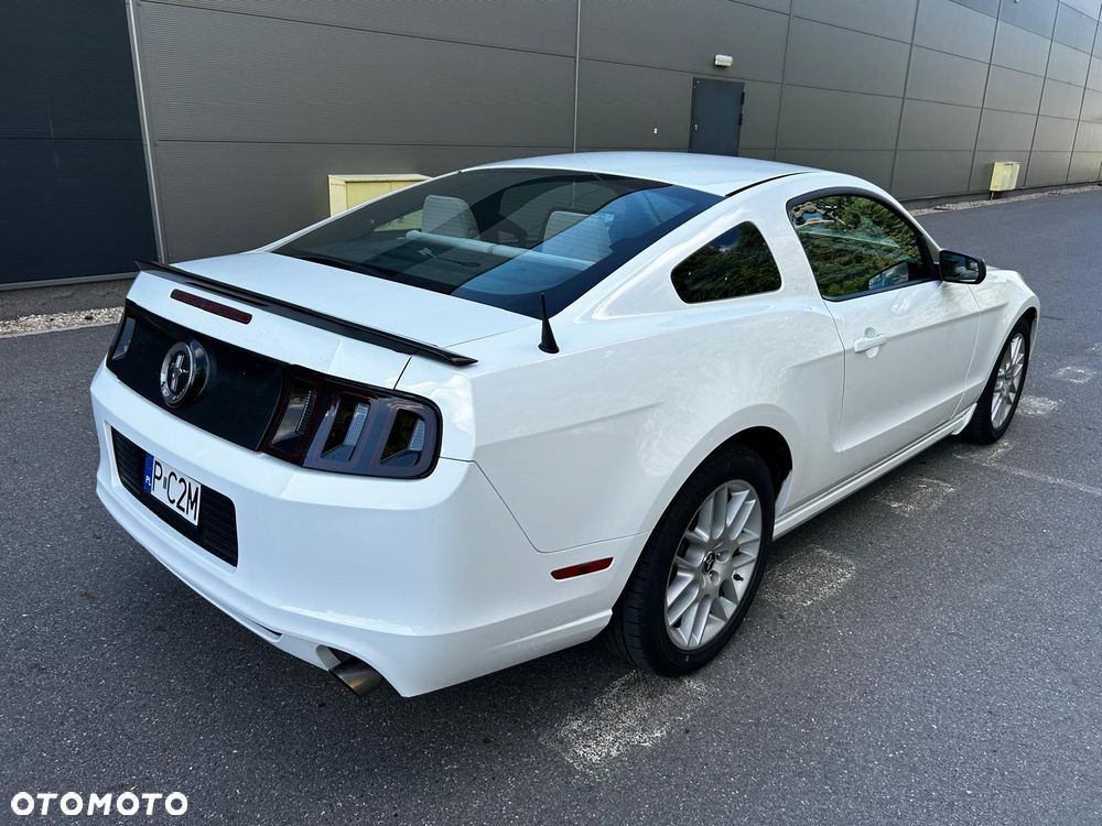Ford Mustang 3.7 V6 - 14