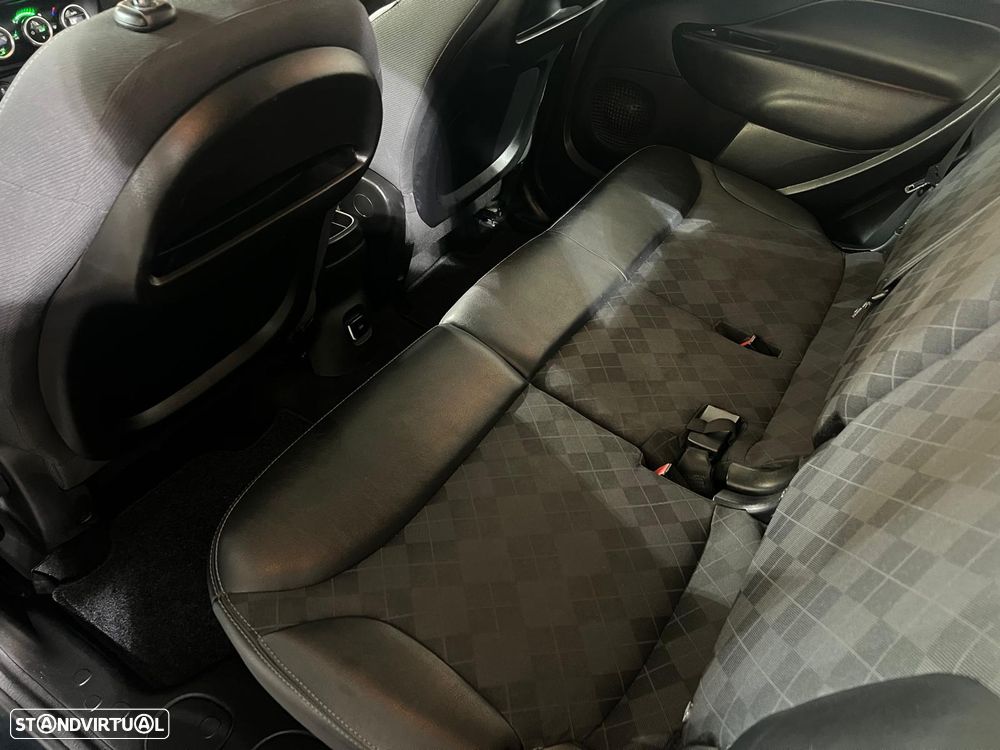 Fiat 500L 1.3 MJ City Cross - 10