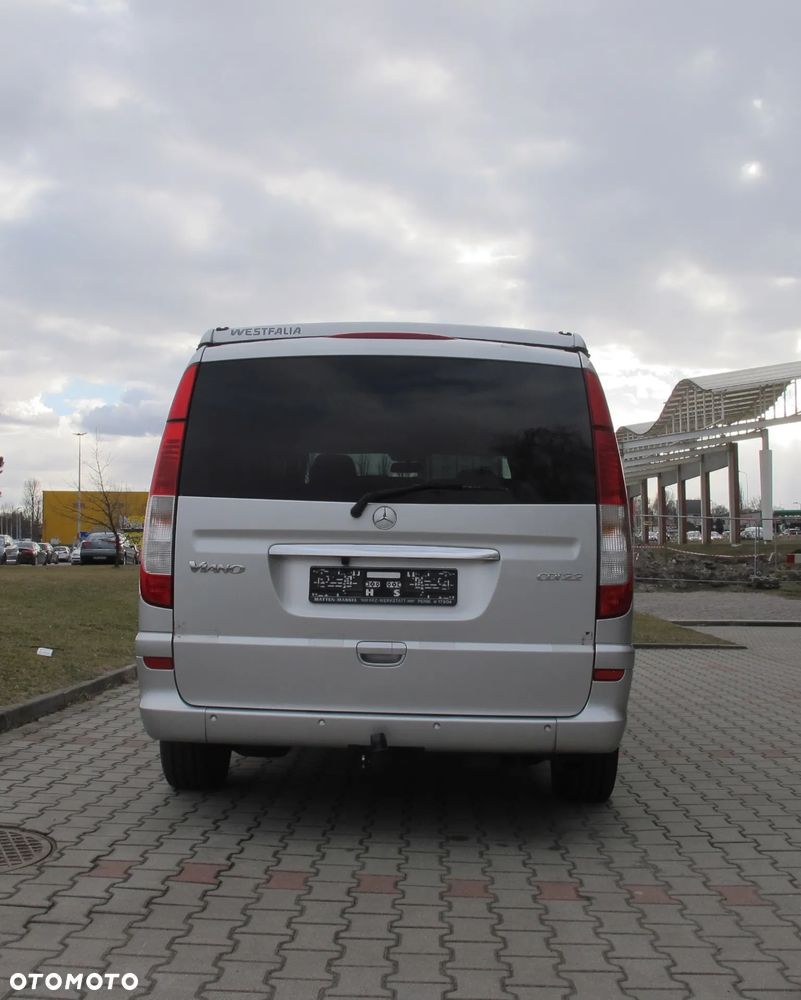 Mercedes-Benz Viano - 9
