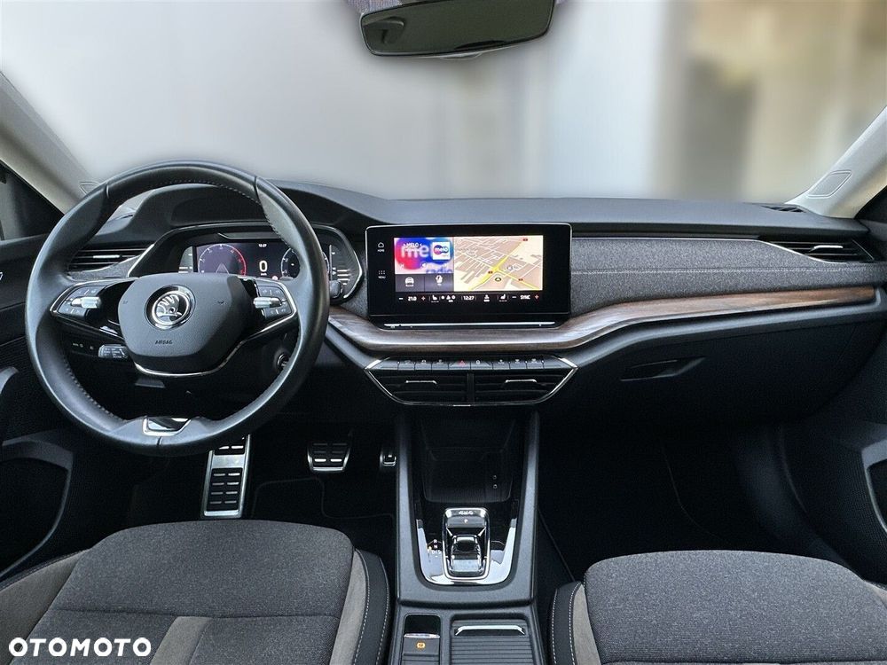 Skoda Octavia 2.0 TDI 4x4 Scout DSG - 8