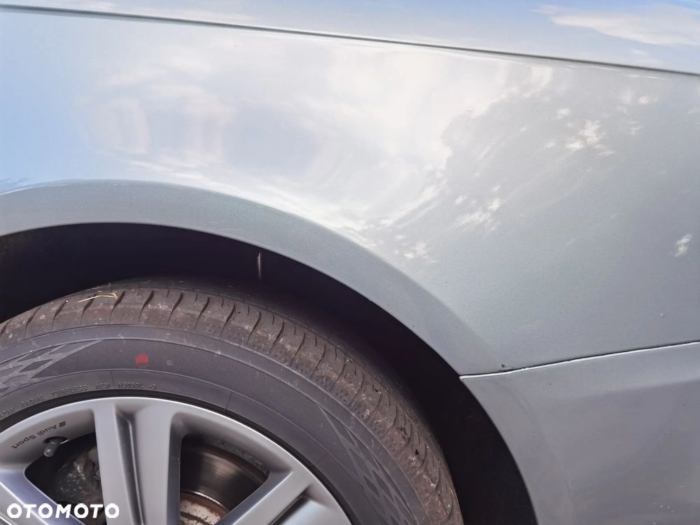 Audi A4 Avant - 14