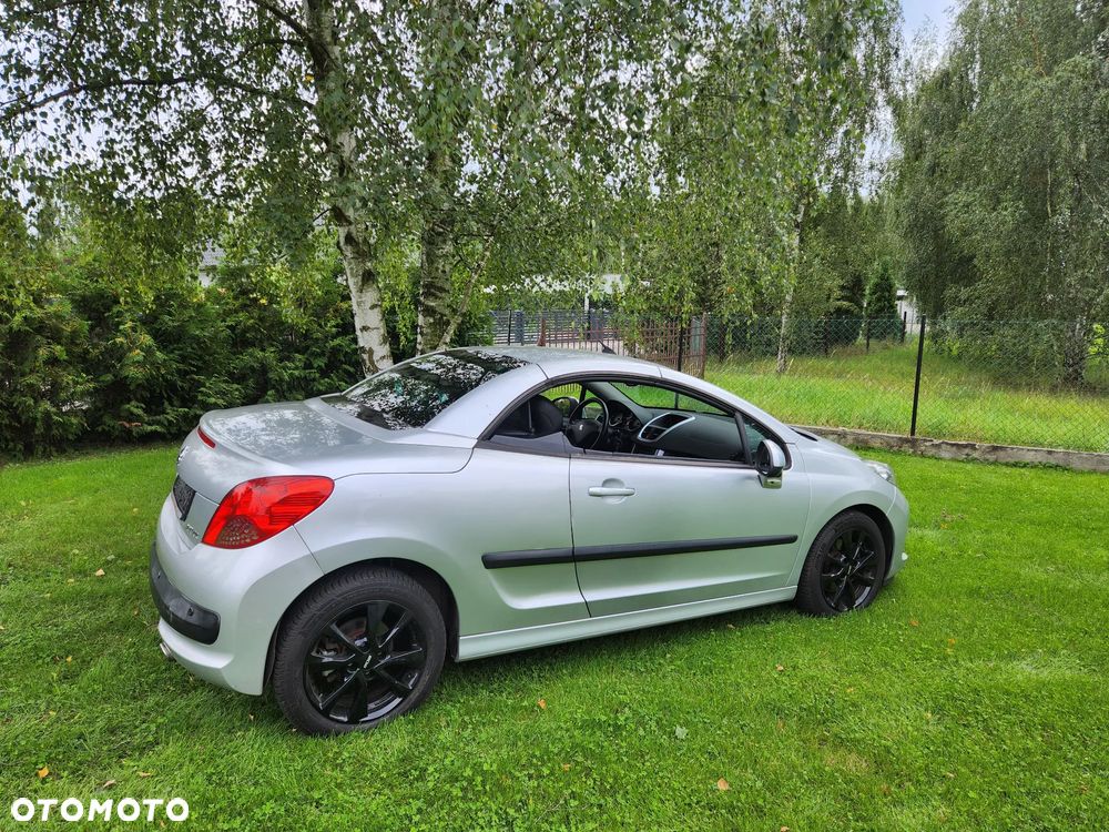 Peugeot 207 120 Automatik Sport - 16