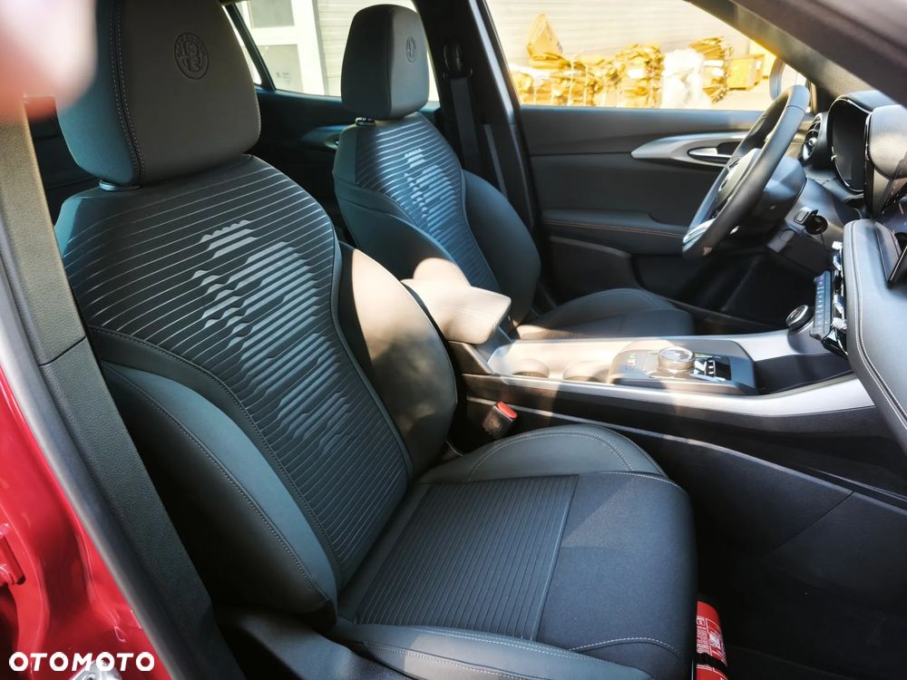 Alfa Romeo Tonale 1.5 T4 GSE mHEV Sprint DCT - 15