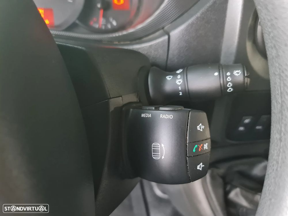 Renault MASTER L1H1 2.3 DCi | C/IVA Dedutível | Galeria Profissional - 25