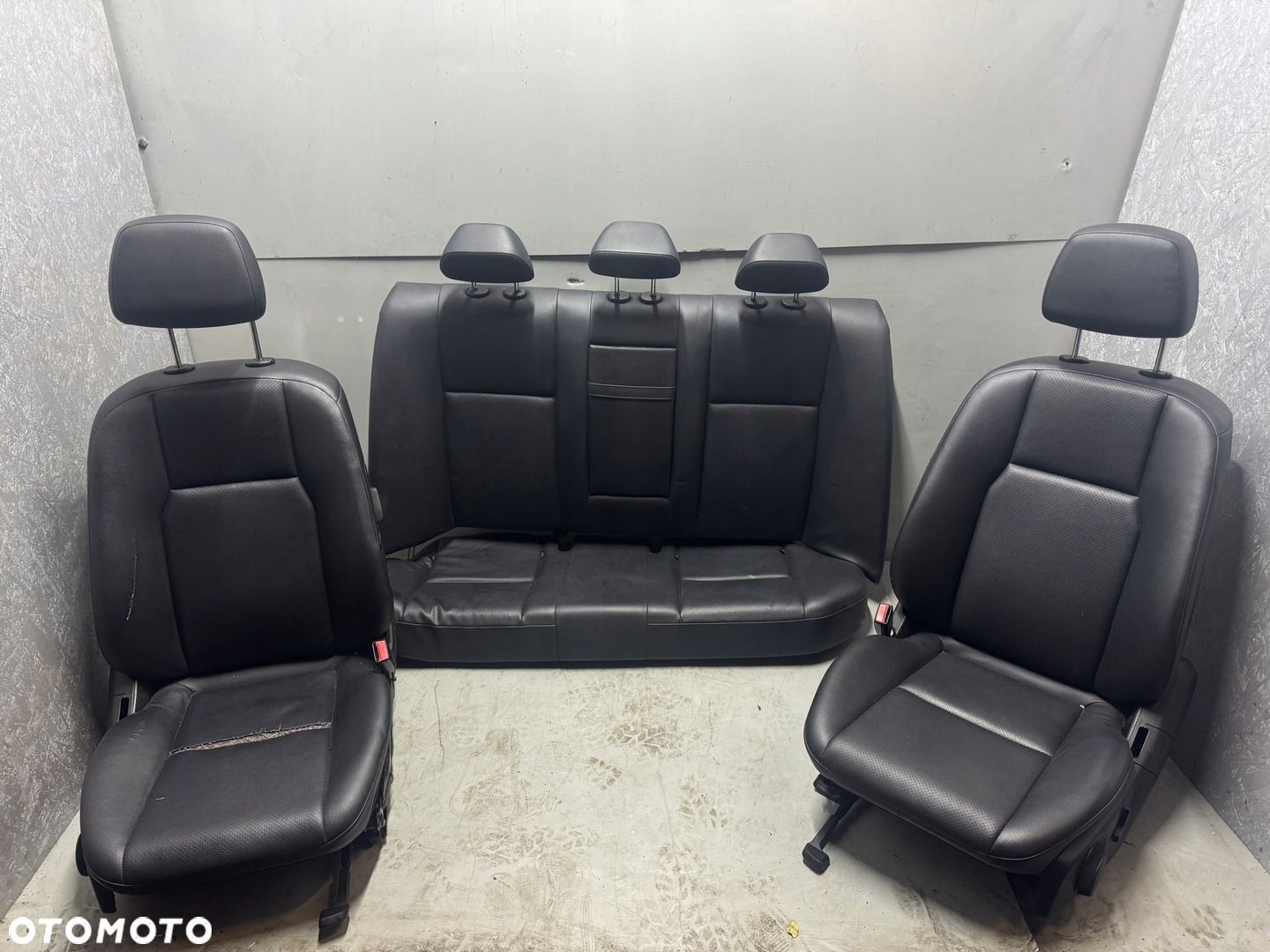 Fotele kanapa komplet Mercedes W204 Sedan C klasa - 1