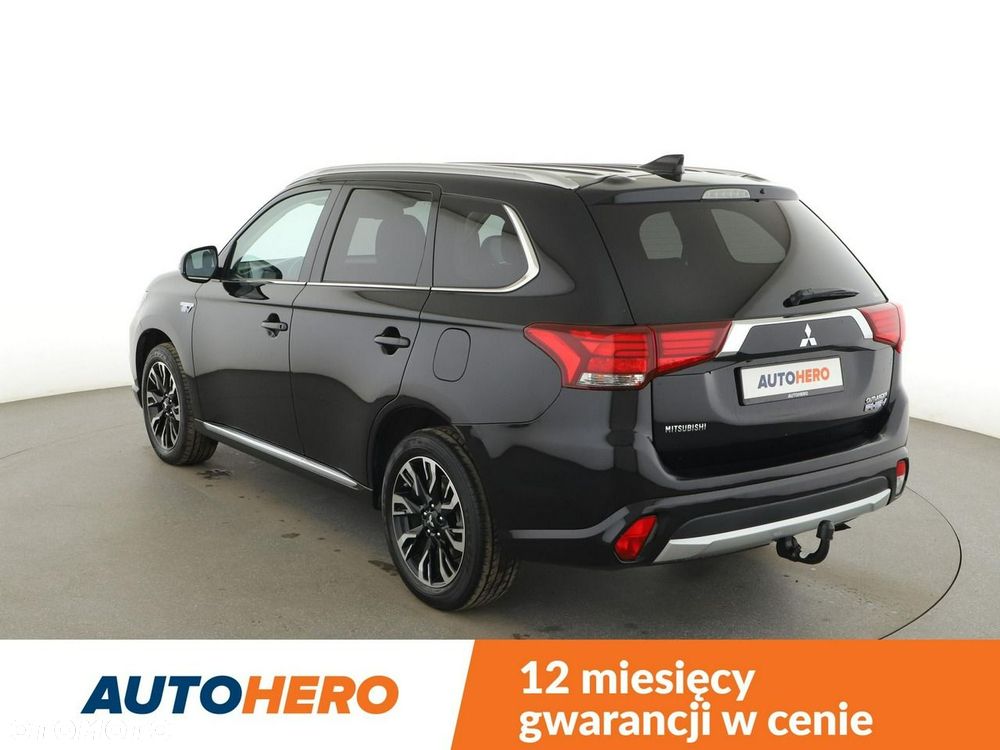 Mitsubishi Outlander - 5