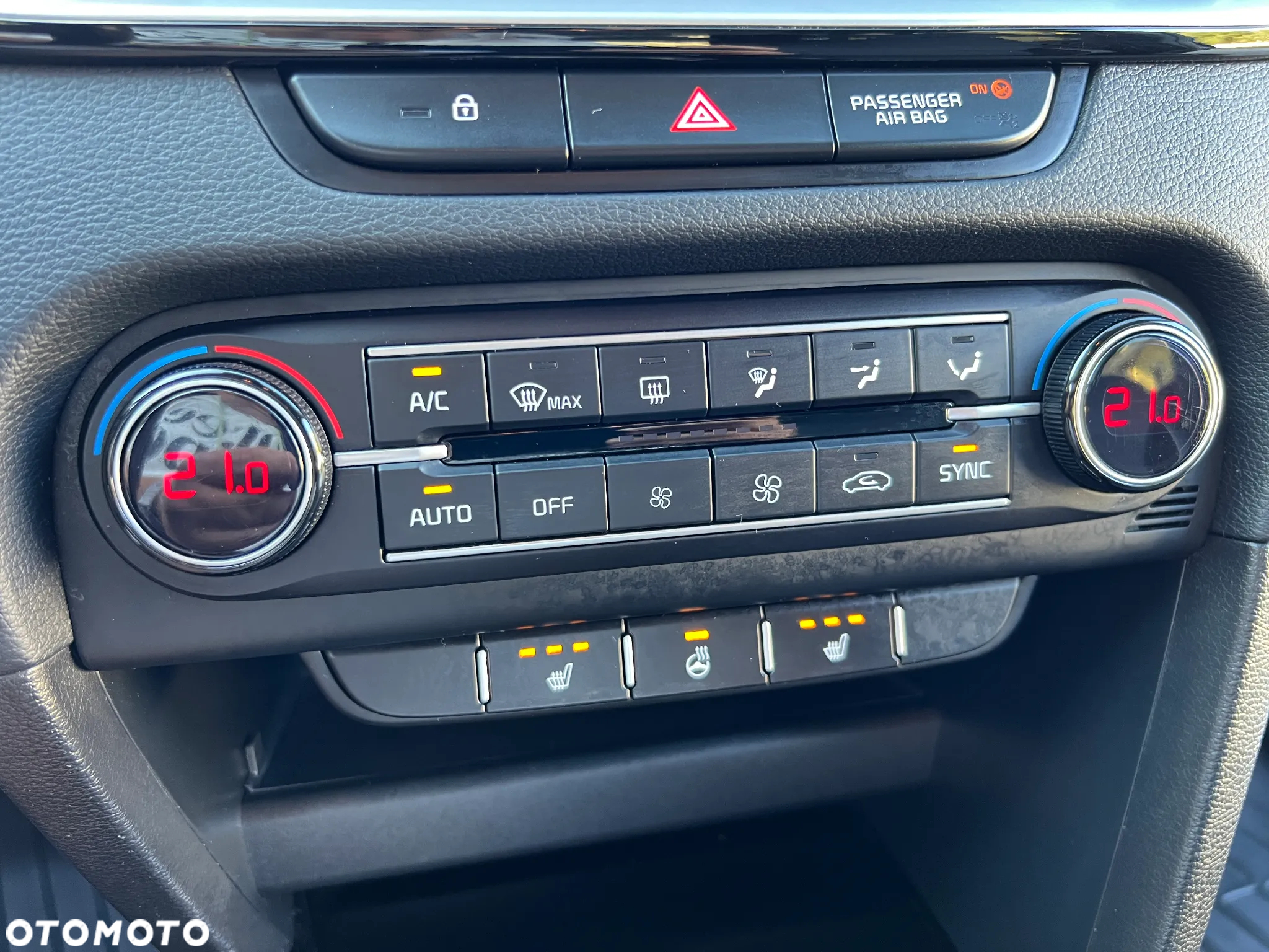 Kia Ceed 1.6 CRDi SCR L Business Line Plus DCT - 27