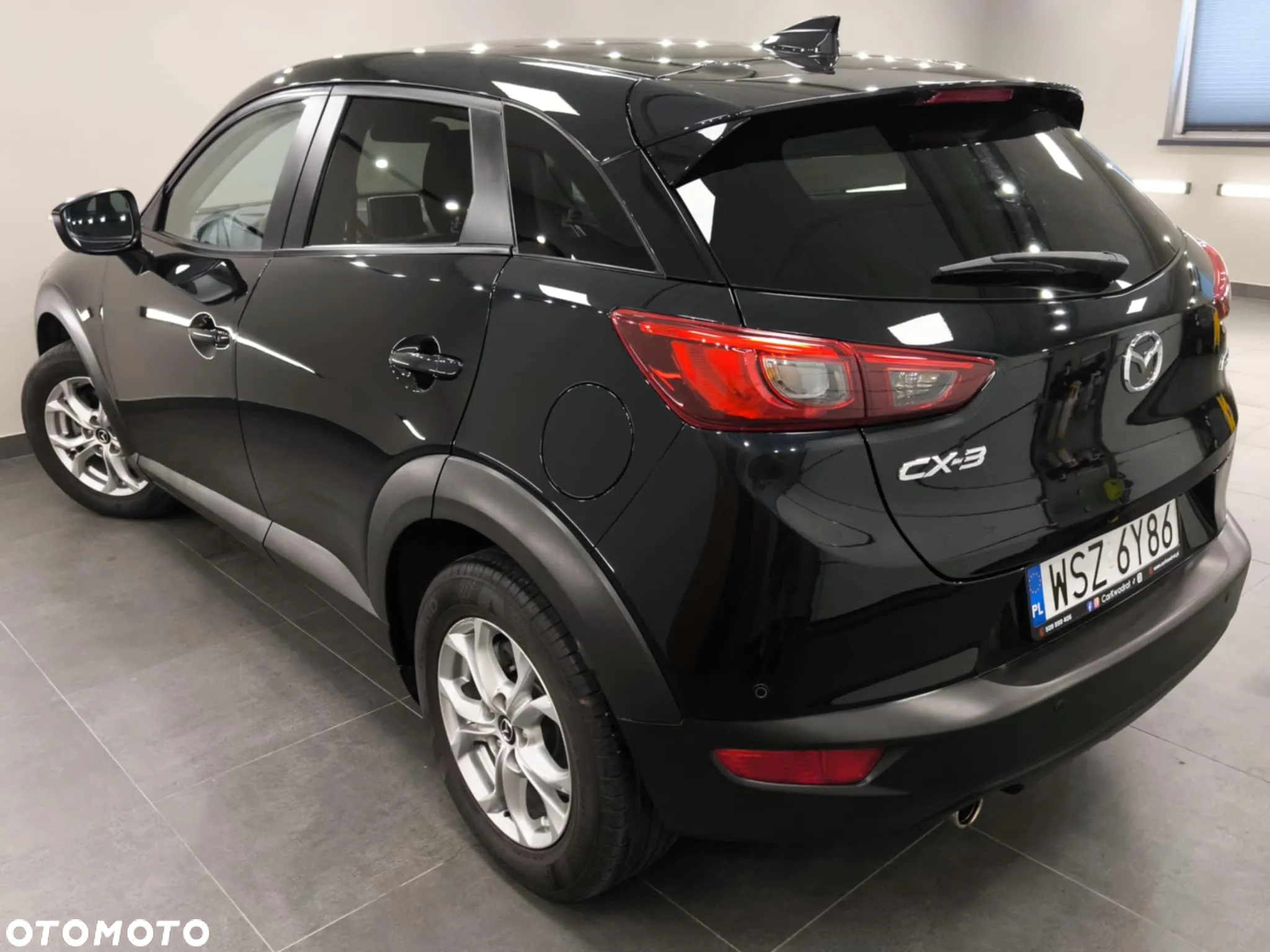Mazda CX-3 SKYACTIV-G 120 FWD Sports-Line - 3