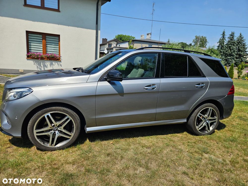 Mercedes-Benz GLE - 7