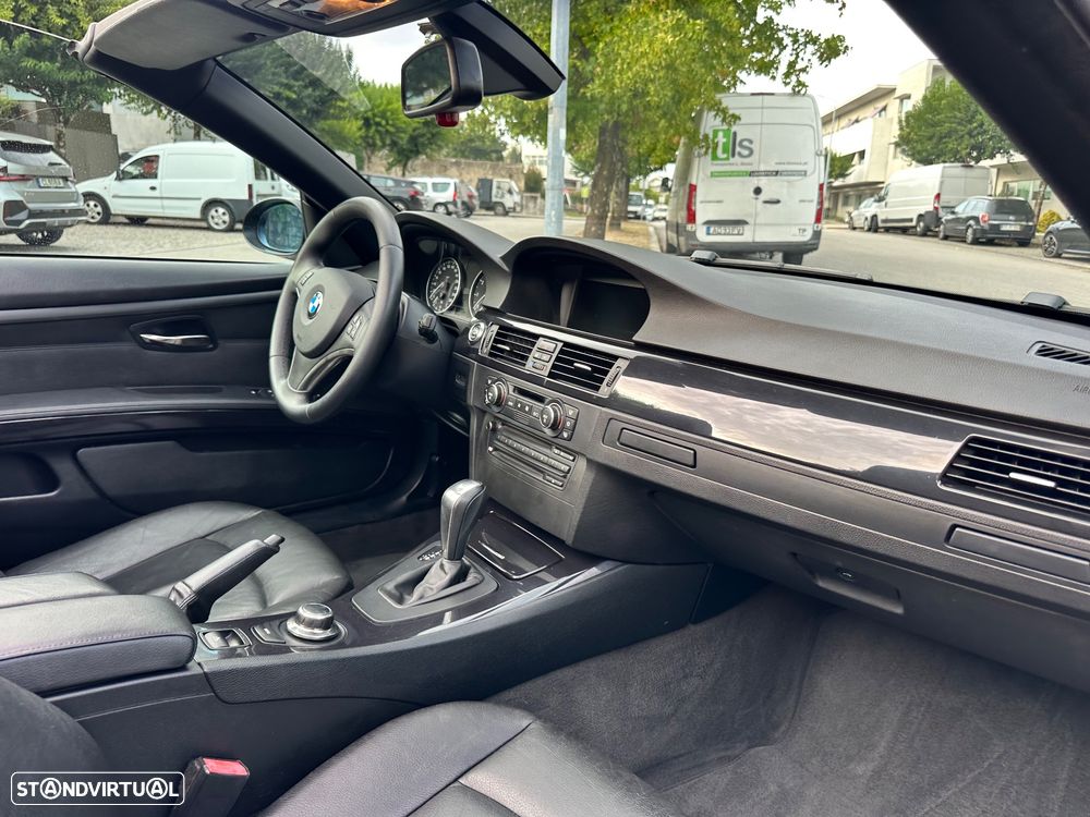 BMW 320 i Cabrio Auto - 59