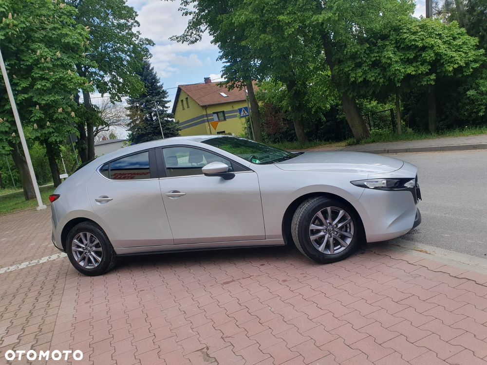 Mazda 3 SKYACTIV-G 2.0 M-Hybrid - 4
