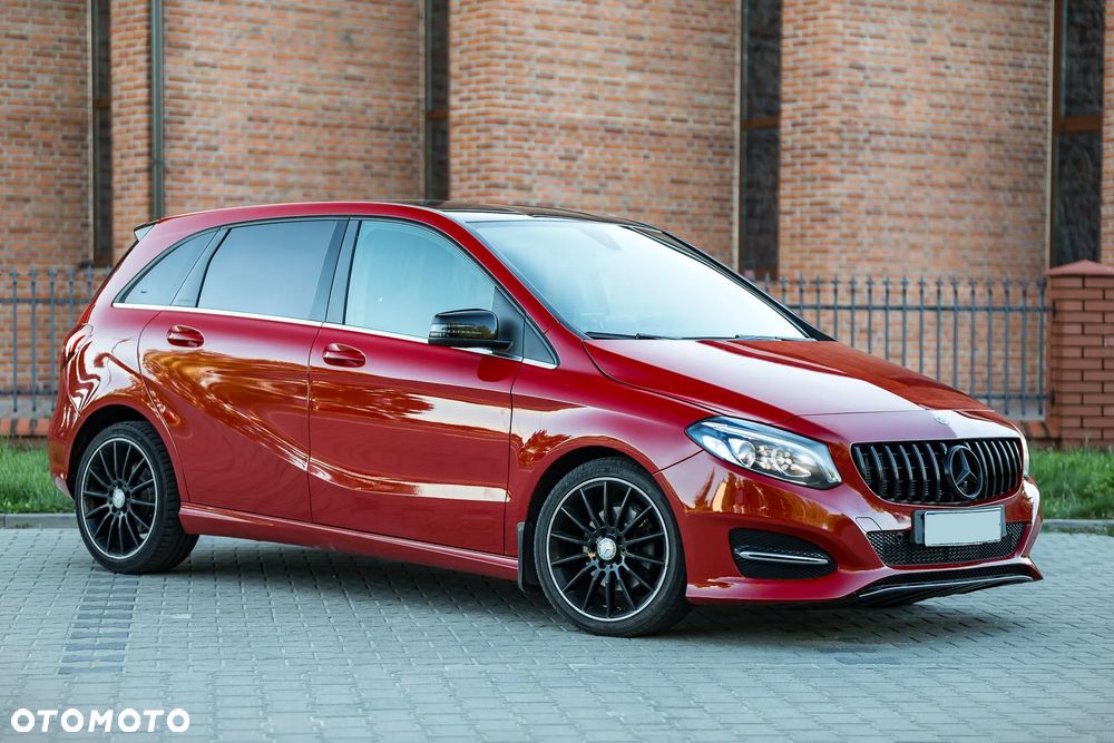 Mercedes-Benz Klasa B 180 7G-DCT AMG Line - 9