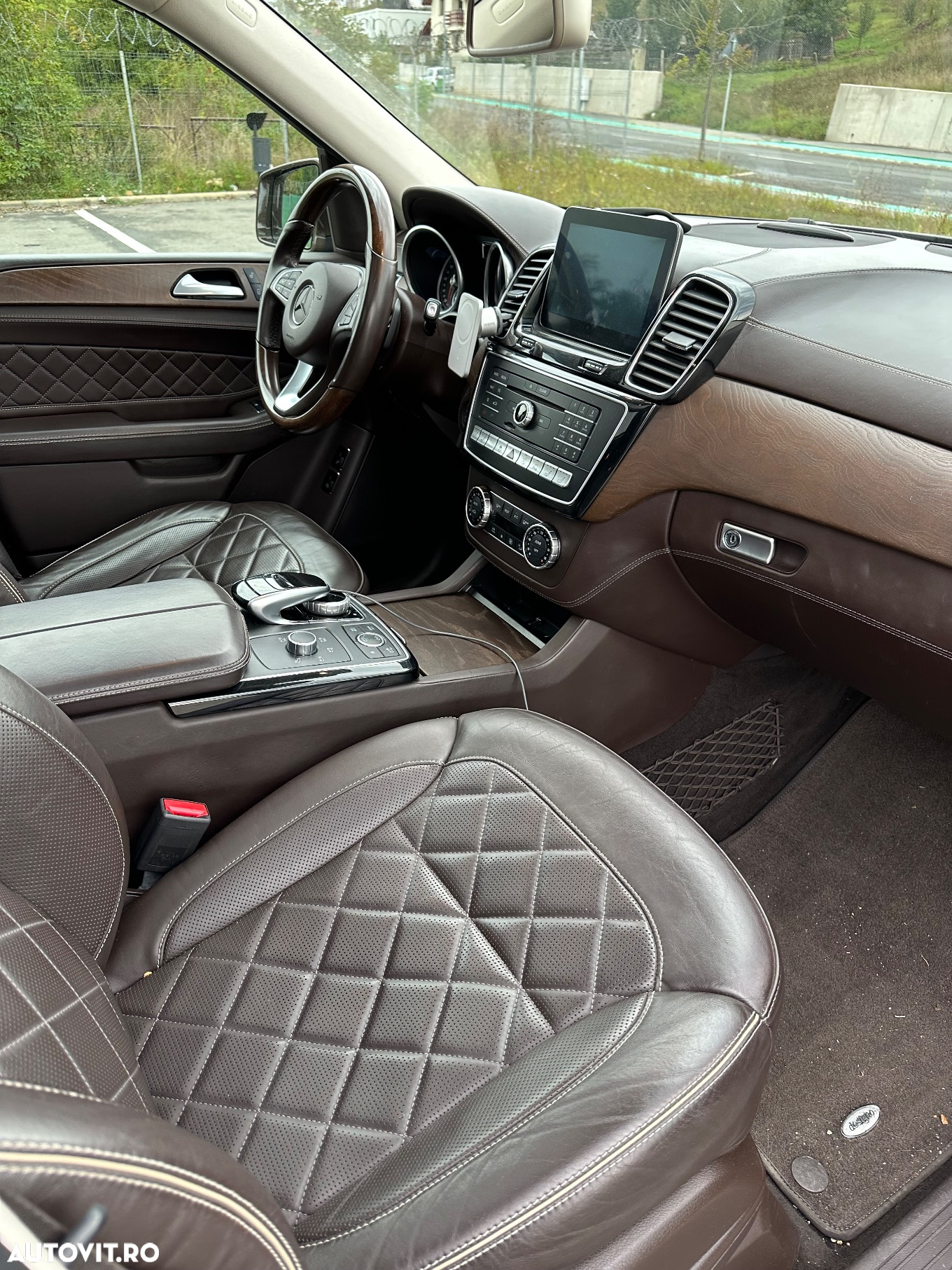 Mercedes-Benz GLE 350 d 4MATIC - 16