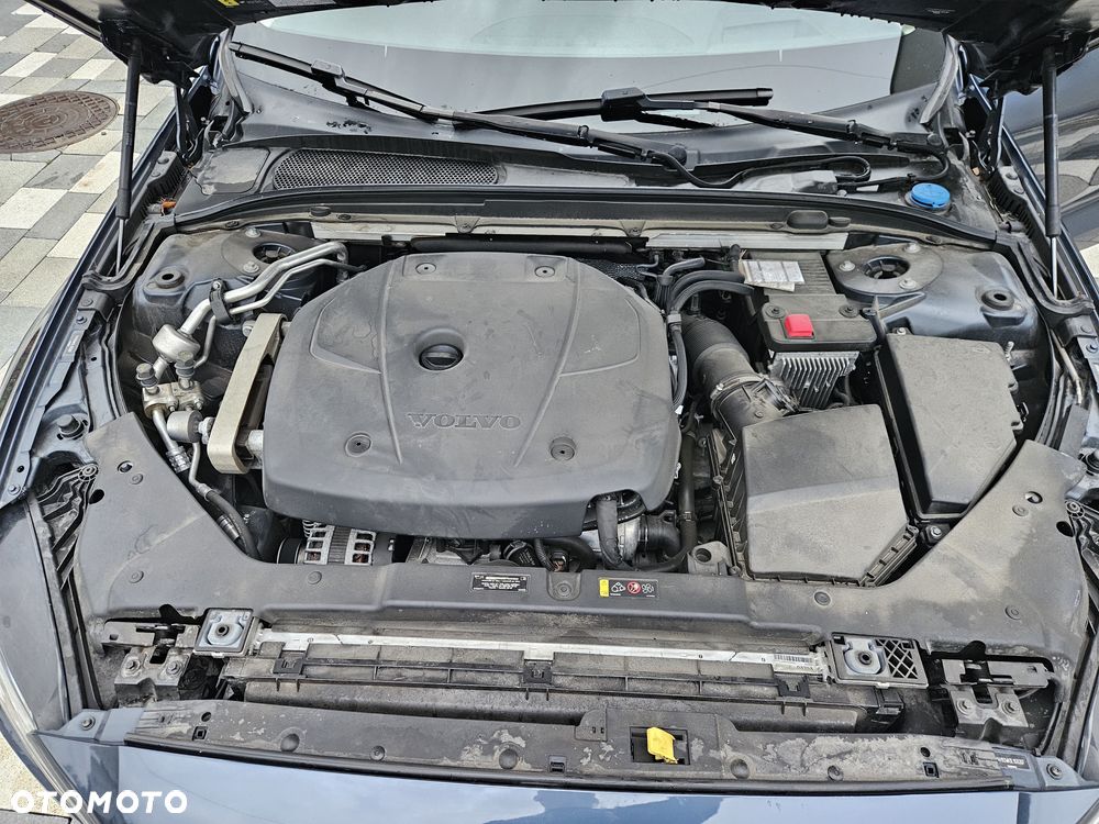 Volvo V60 T5 AWD Geartronic Momentum - 16