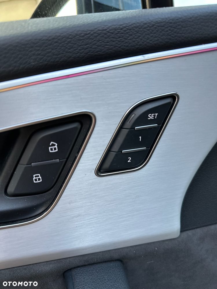 Audi SQ7 4.0 TDI Quattro Tiptronic - 19