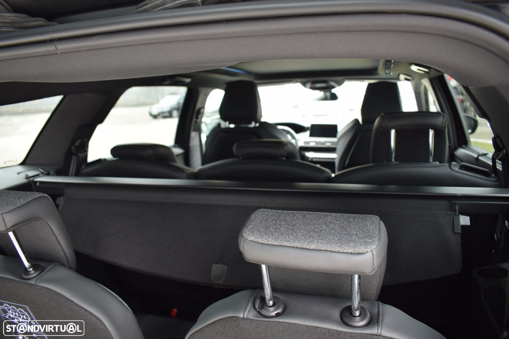 Peugeot 5008 1.5 BlueHDi GT Line EAT8 - 23