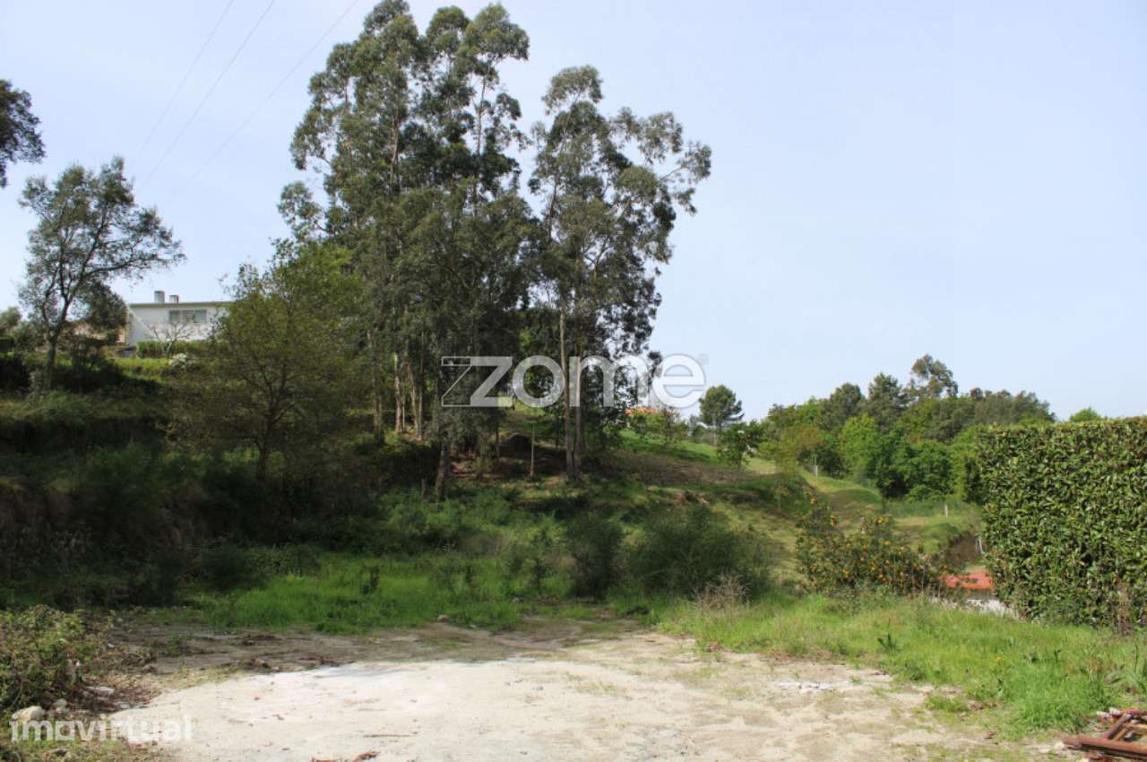 Terreno Urbanizável na Póvoa de Lanhoso – 2.554,81 m² - Grande imagem: 5/12