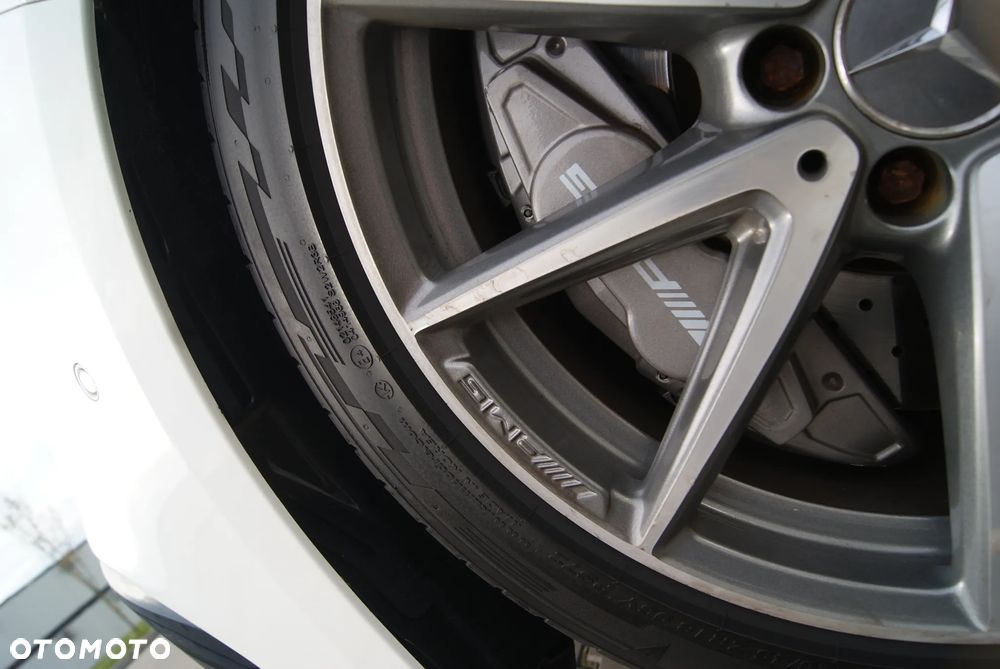 Mercedes-Benz CLA - 10