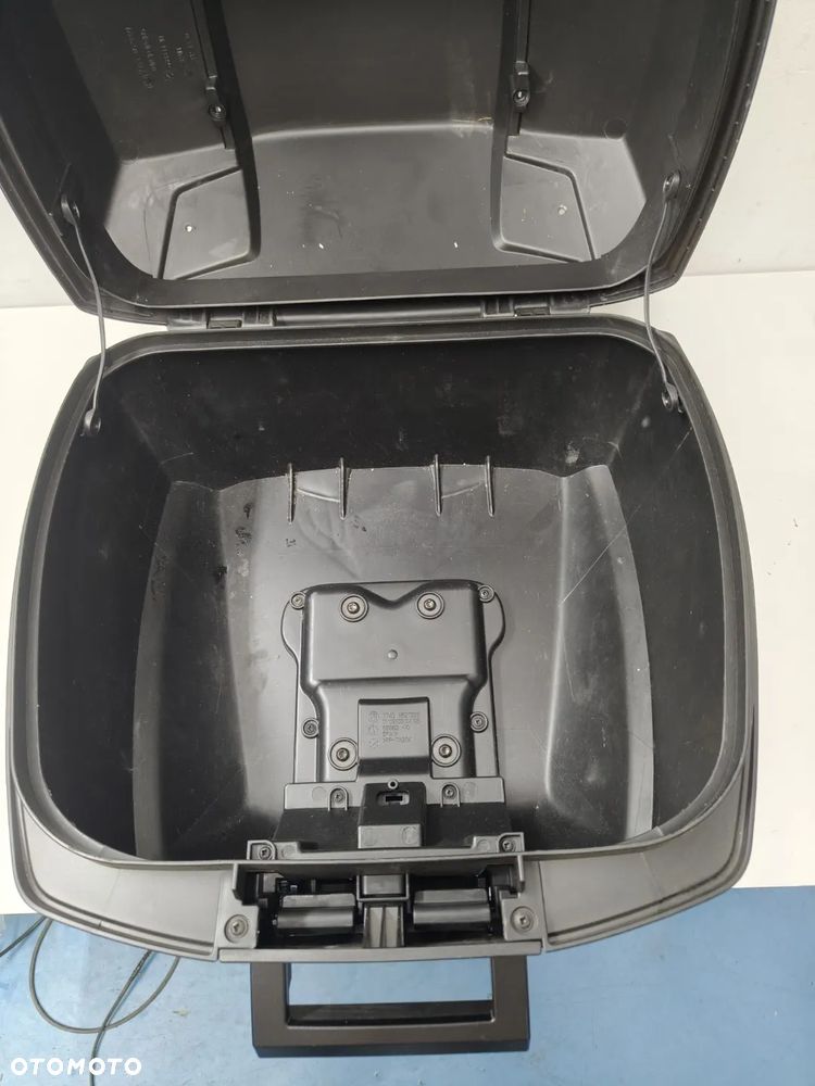 Kufer Centralny BMW C 600 SPORT  35 Litrów - 6